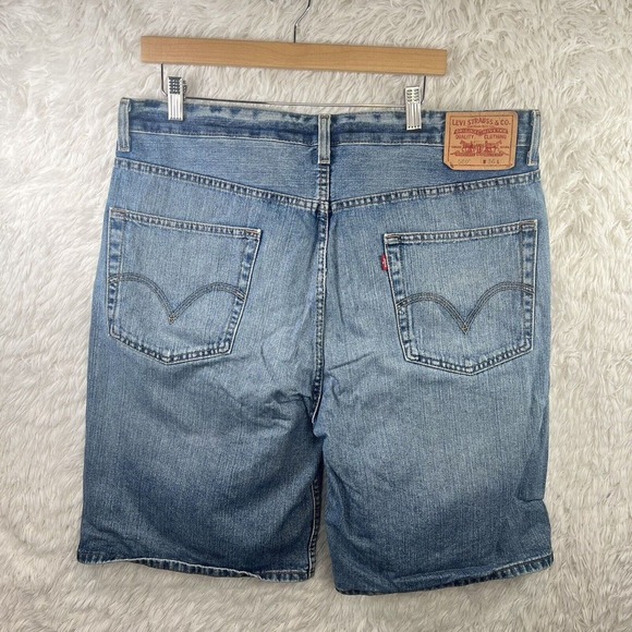 Levi’s Shorts 569 Men’s Size 36W Blue Denim Jean Loose Straight Stretch Jorts - Picture 11 of 16